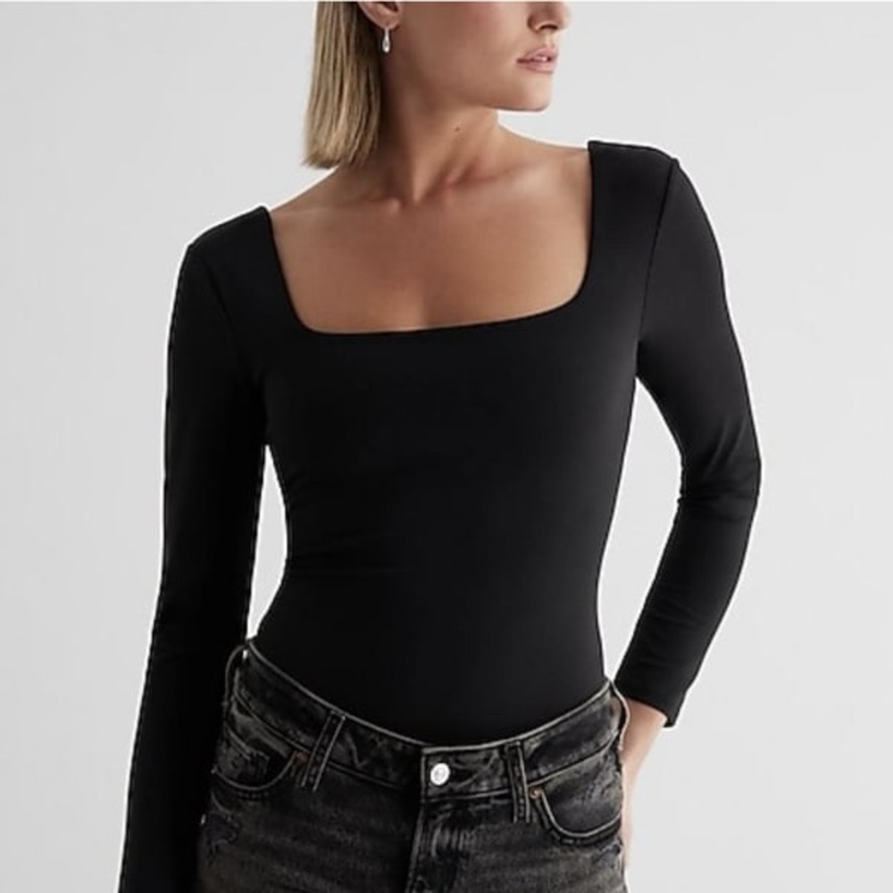 Express, Body Contour High Compression Square Neck Long Sleeve Tee, Black, Small